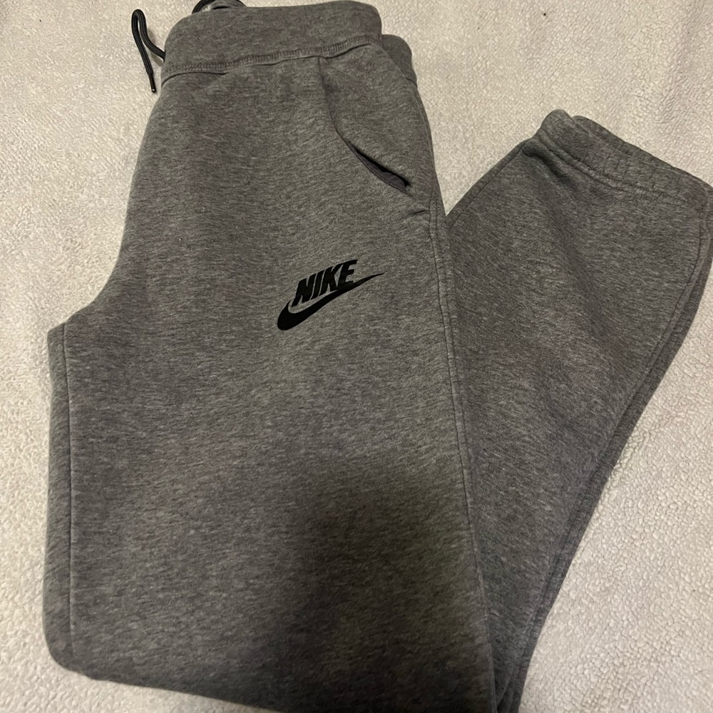 Nike joggers men small great condition